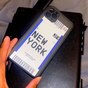 iPhone 11pro max New York luggage tag case